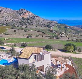 3 bedroom villa with pool, near Scopello, sleeps 6